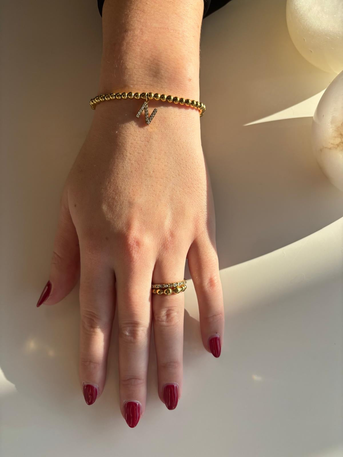 Initial Beads armband