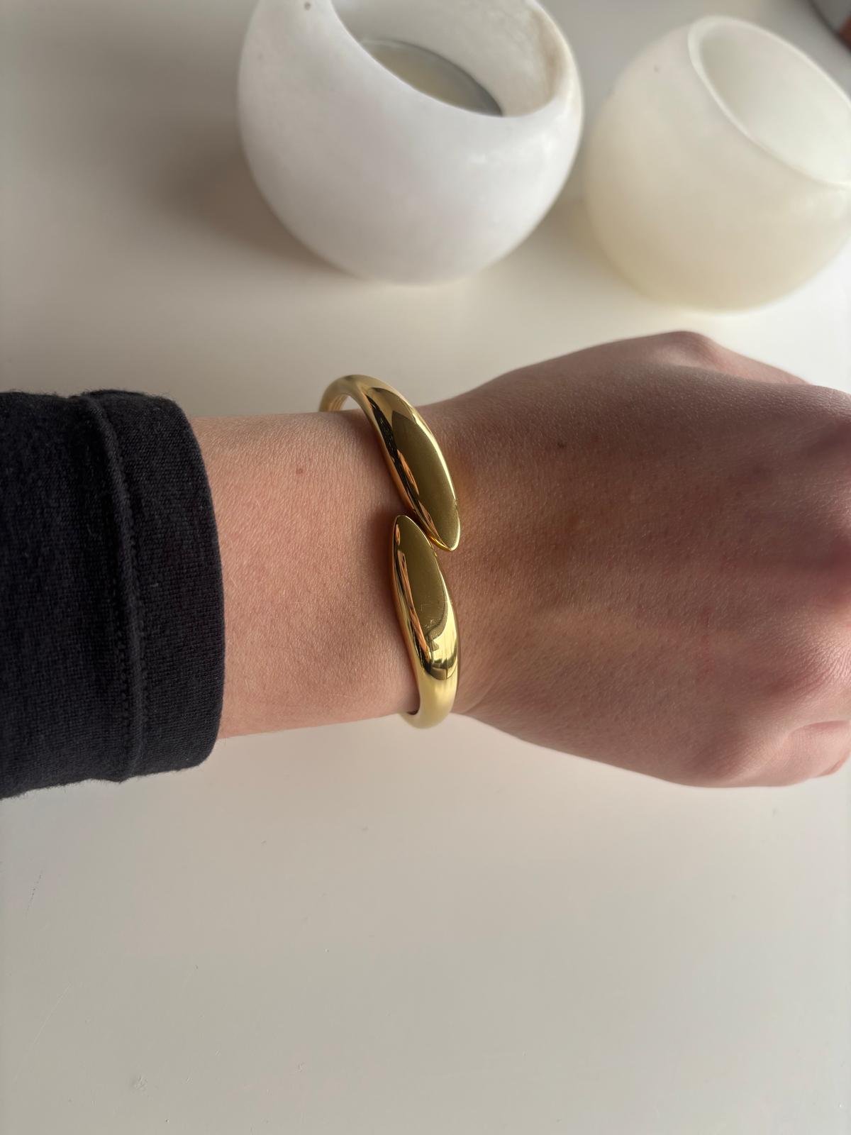 Elegance Bangle