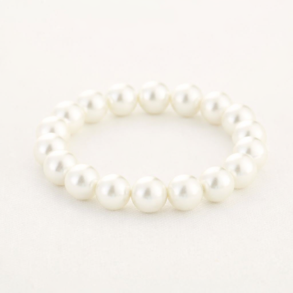 Pearl Statement Armband